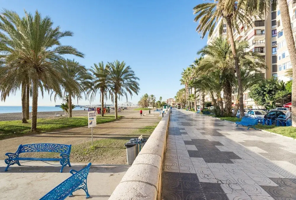 LU&CIA City Beach Malagueta 2