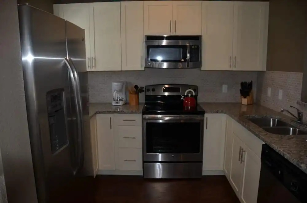 Lucaya 4 Bedrooms 3 Baths Townhome!