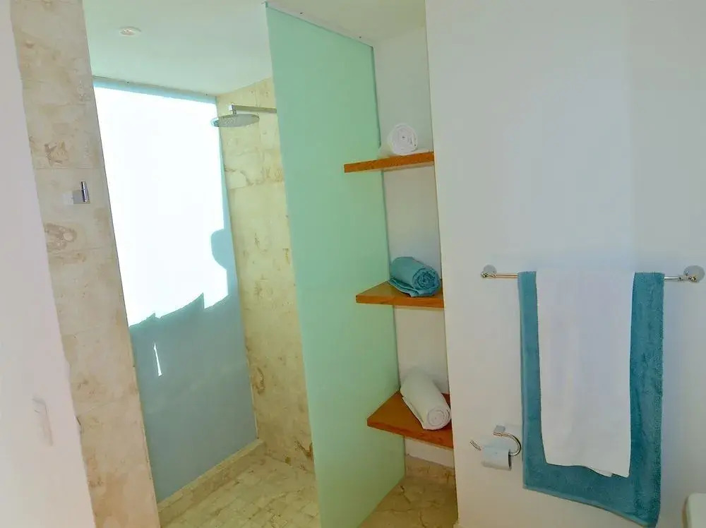 Anah Suites by Las Flores Vacation Rentals