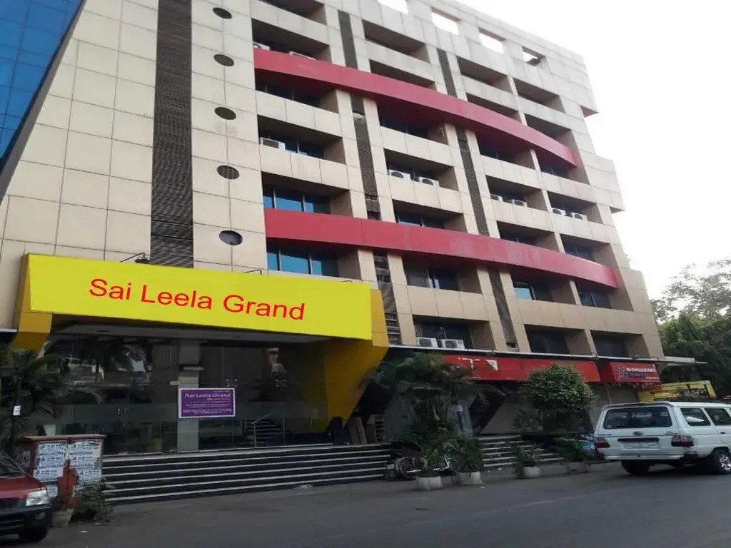 Hotel Sai Leela Grand