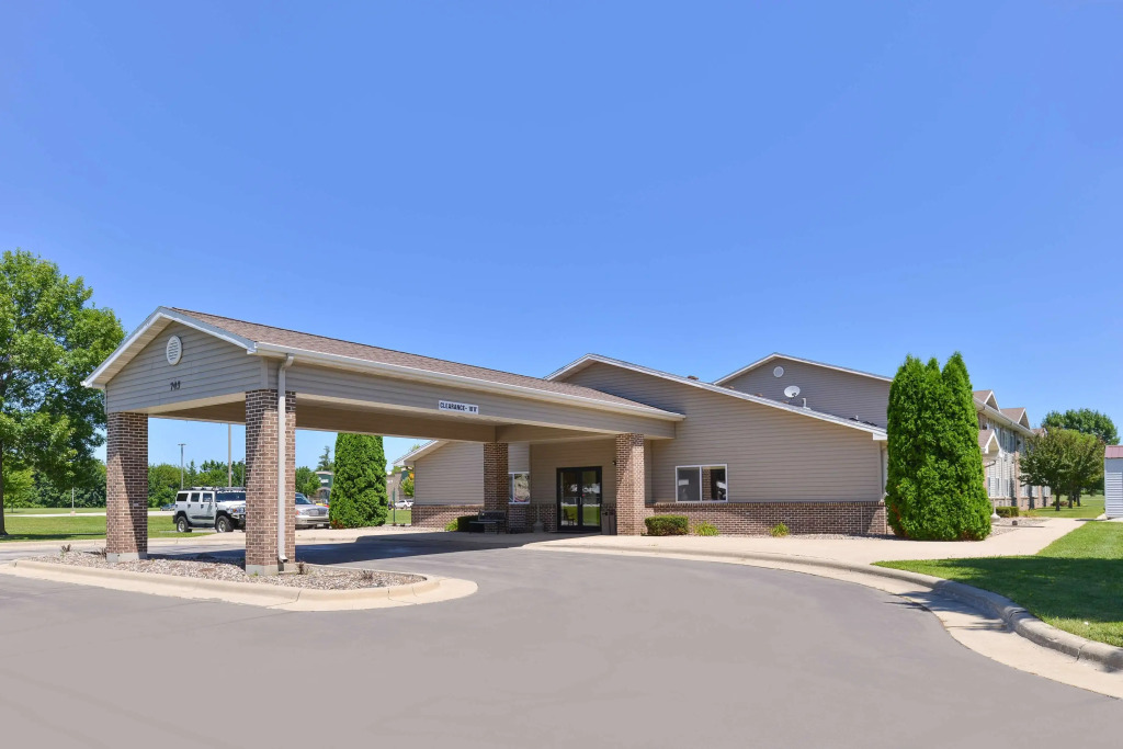 Americas Best Value Inn & Suites Spring Valley