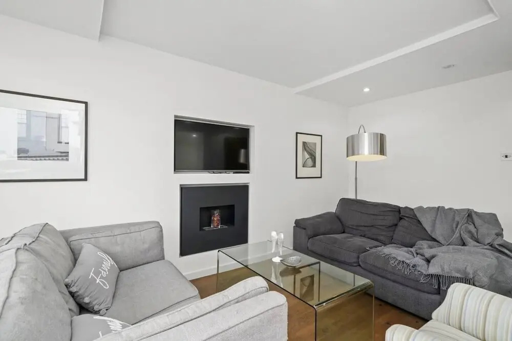 Livestay- Trendy 1bed With Balcony in Westminster
