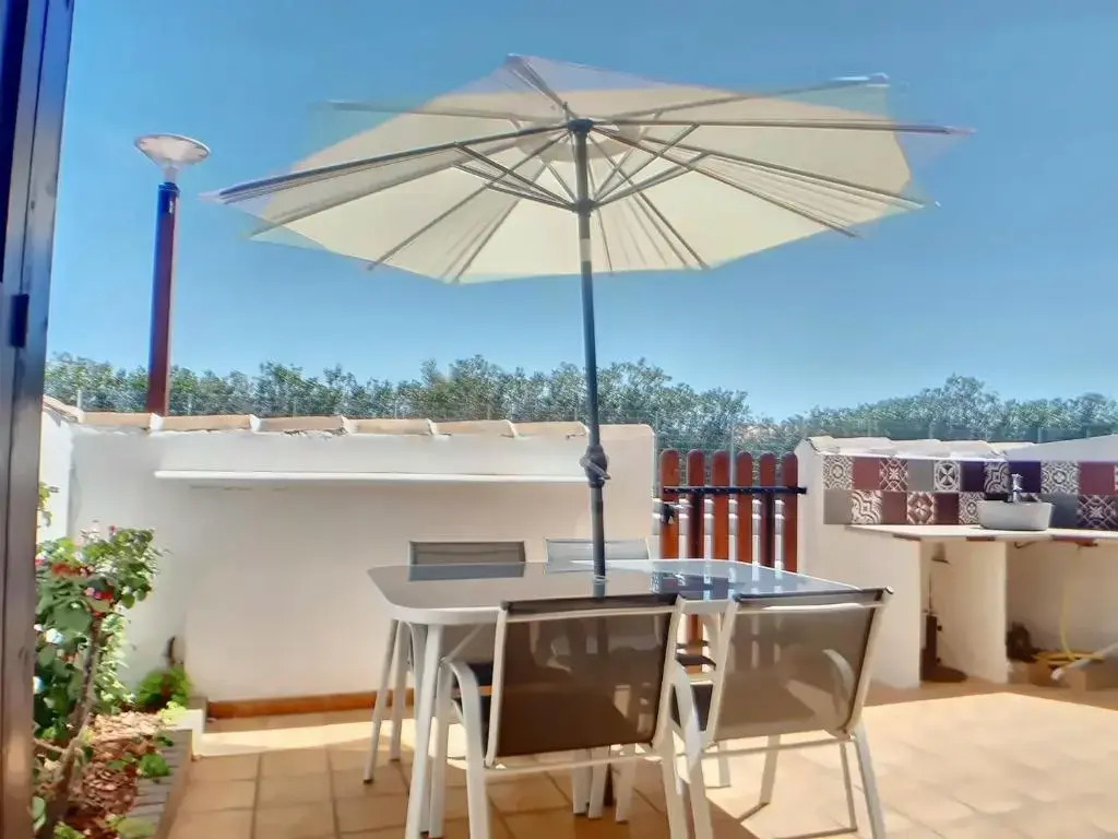 Appartement Saintes-Maries-de-la-Mer, 3 pièces, 6 personnes - FR-1-475-67