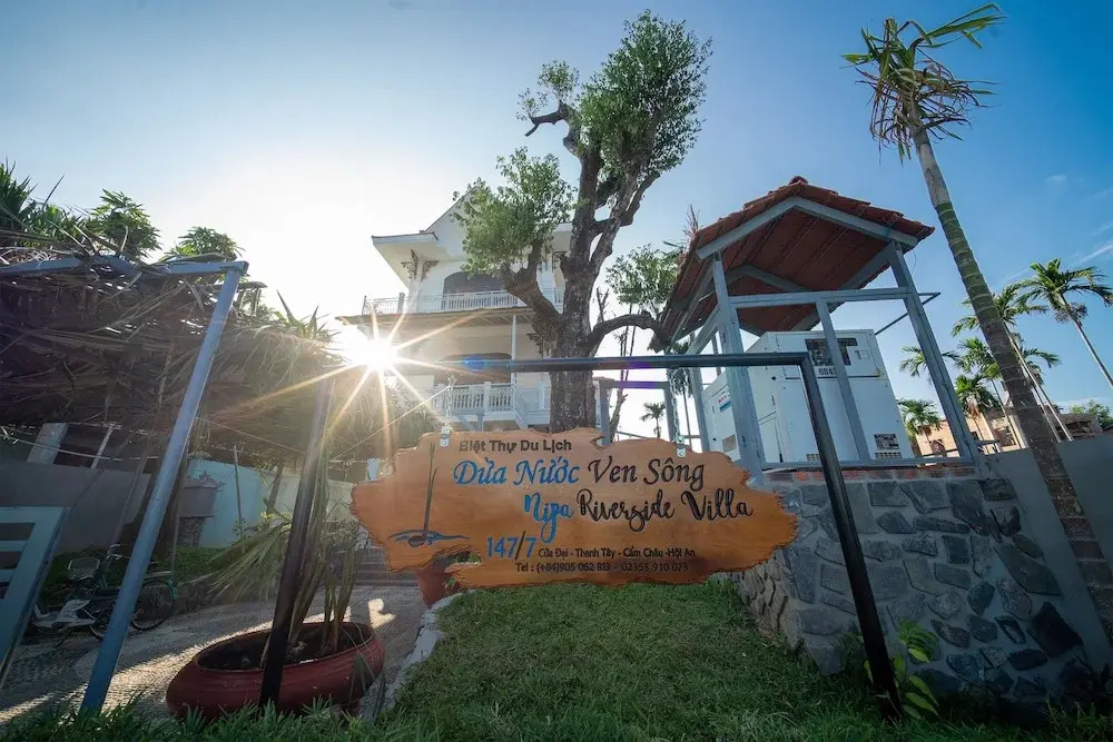 Nipa Riverside Villa By The Little Hoi An