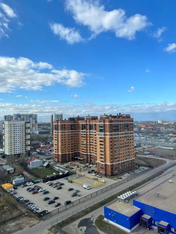 Апартаменты с 2 комнатами с балконом в Кравц Групп