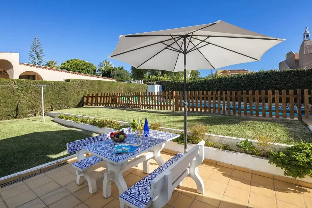 Casa Mestre, Vilamoura 3 Bedroom Villa With Private d Pool Air Con Free Wifi