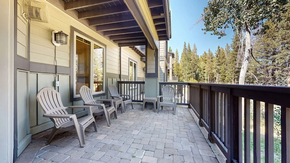 Mammoth Green 118 Located On Sierra Star Golf Course, Private Patio, Summer Pool 2 Bedroom Condo by RedAwning