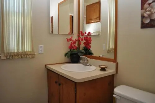 Las Vegas Camping Resort Cabin 3