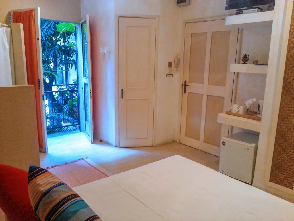 Sous le Badamier Quiet Boutique Hotel with Pool near Grand Baie