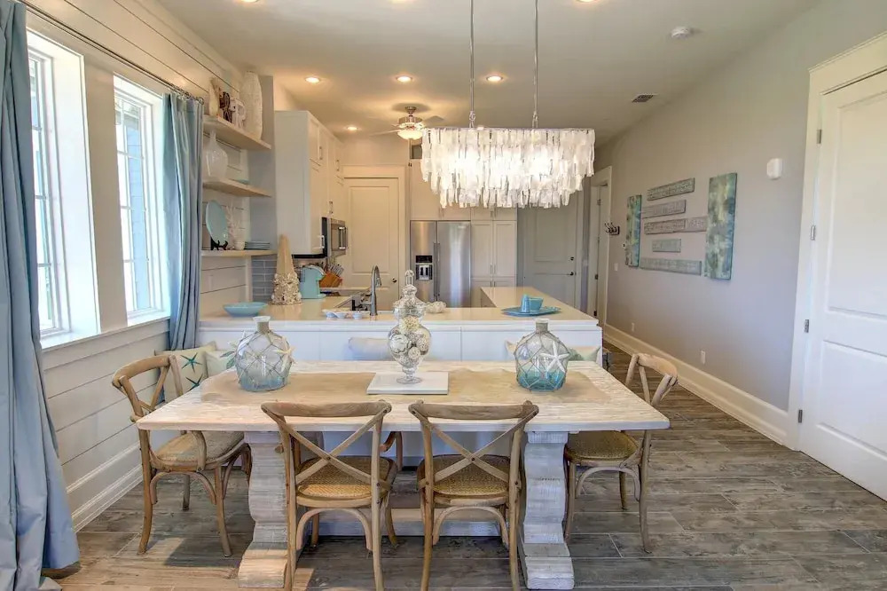 Seaside Cabana TC 10302