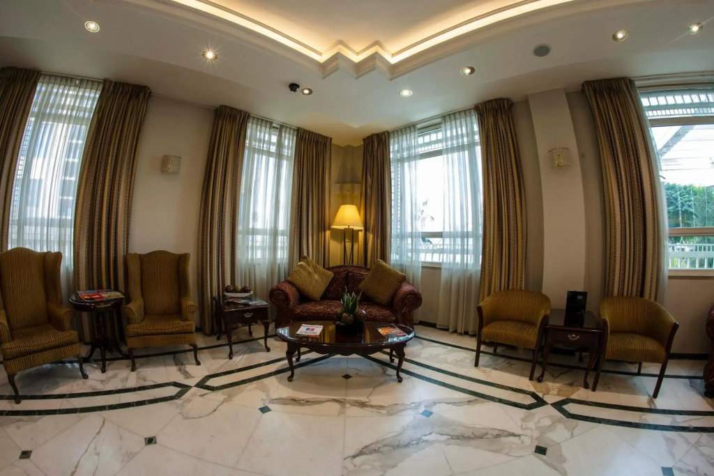 Kindi Suite Hotel