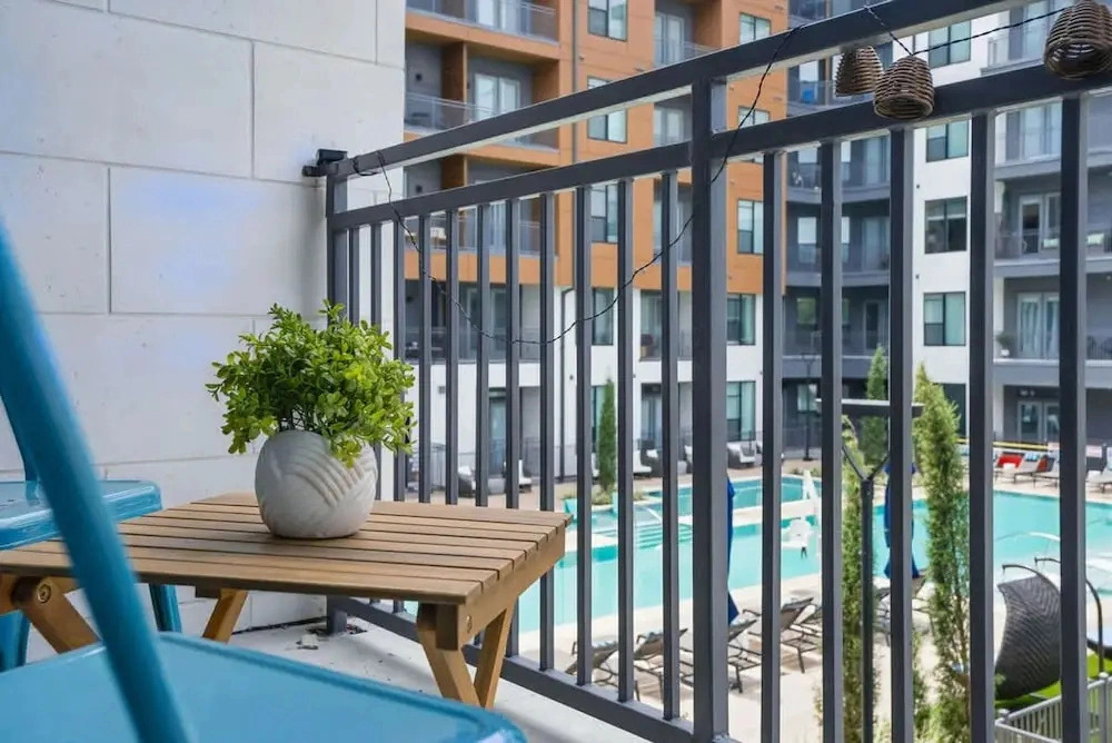 6min to Domain 12min DT Studio- Pool Parking