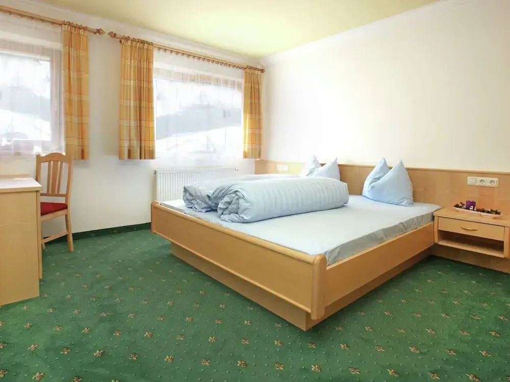 Large Apartment in Maria Alm with Terrace