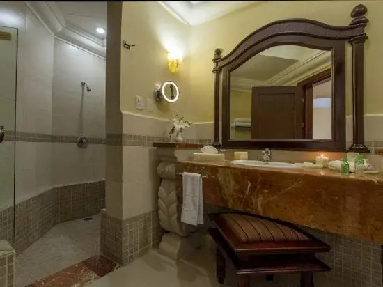 Wyndham Alltra Playa del Carmen Adults Only All Inclusive