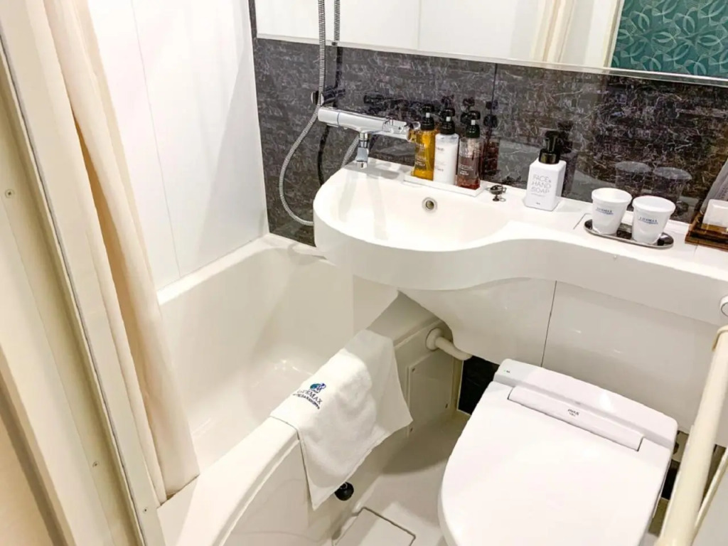 HOTEL LiVEMAX Ikebukuro Ekimae