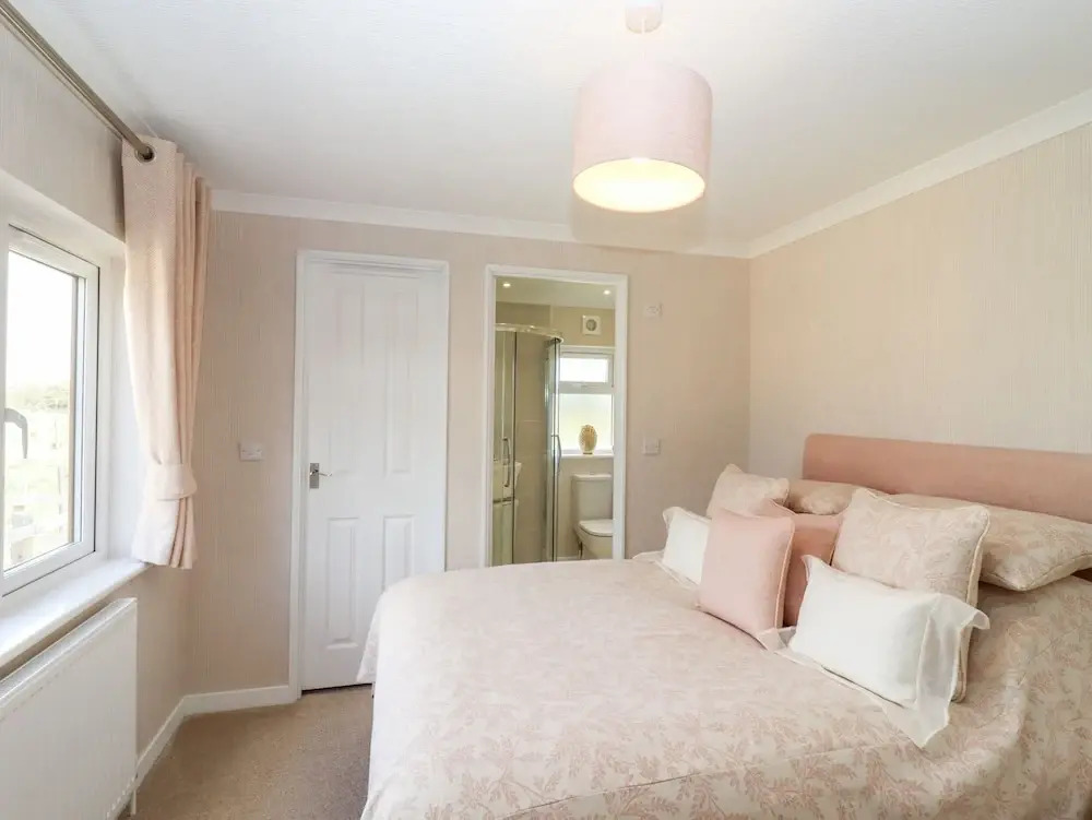 12 Bucklesham Park