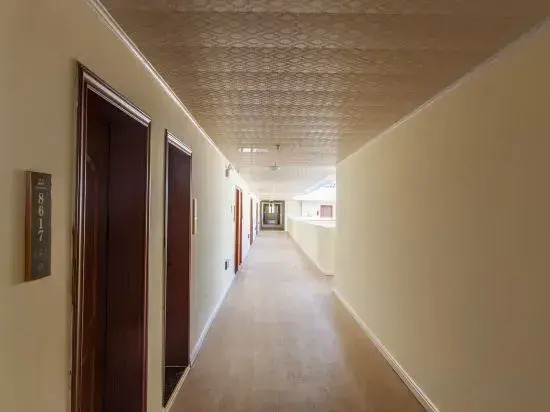 Howell Hotel