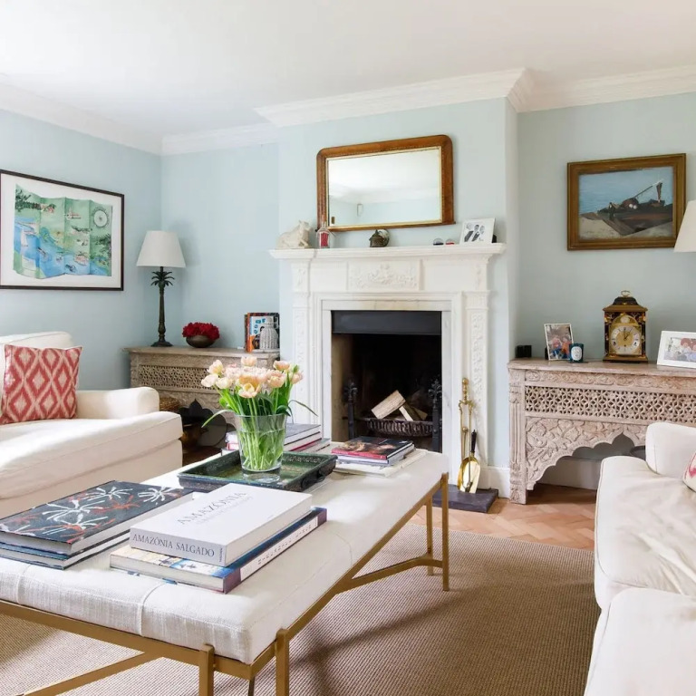 Impressive Country Estate Sleeps 17