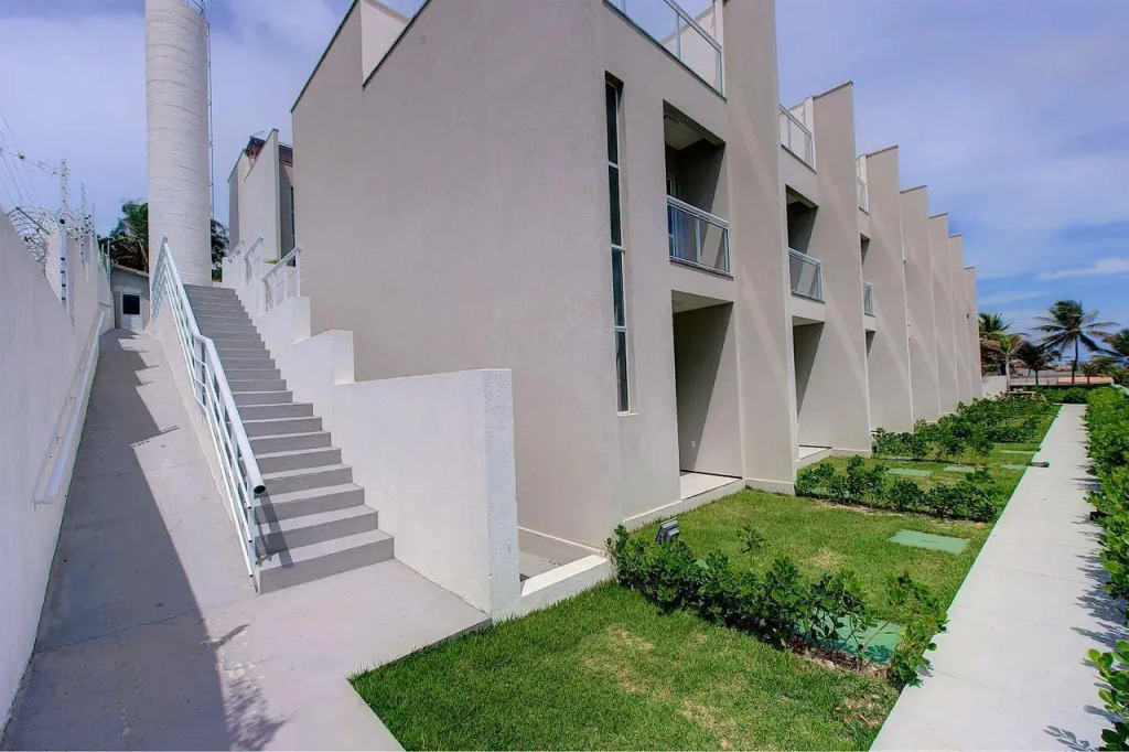 Beach Townhouses #C6 - Triplex por Carpediem