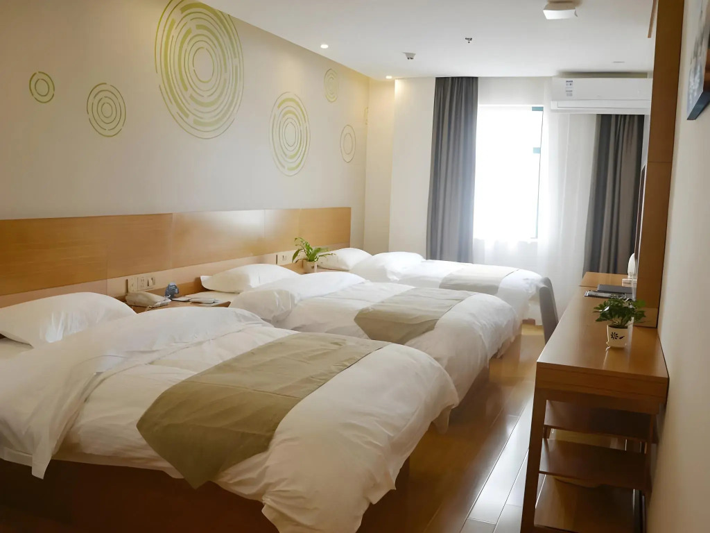 GreenTree Inn Anqing Wangjiang County Lantian Road Yiheyuan Express Hotel