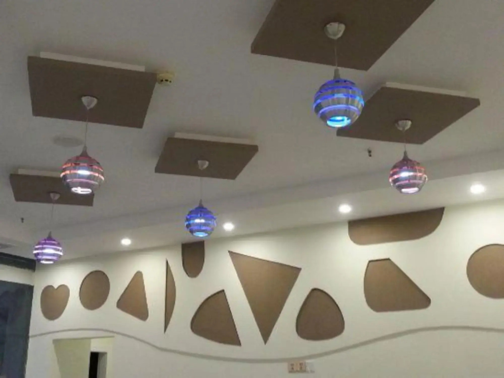 Guangzhou Huiyin Fashion Hotel (Pazhou Convention and Exhibition Xingang East Subway Station)