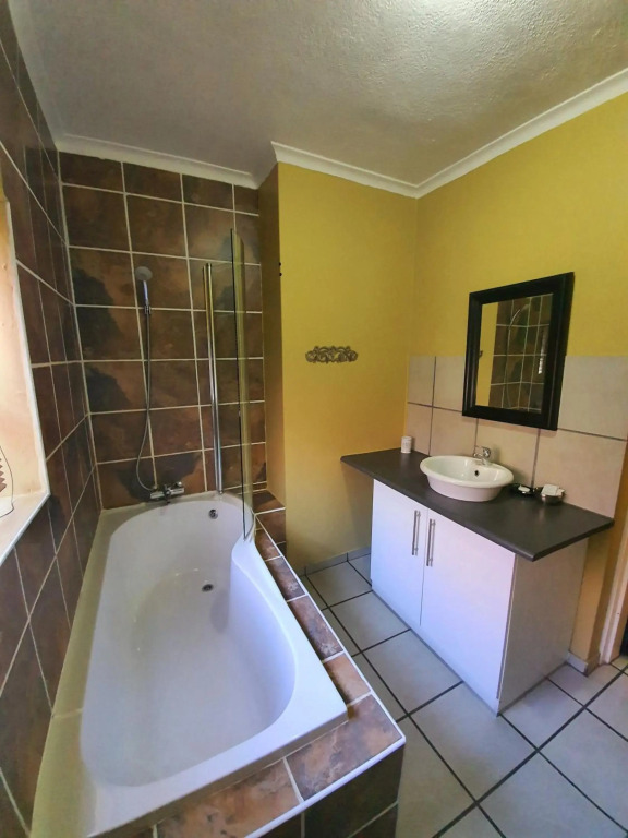 Silverstone Guesthouse