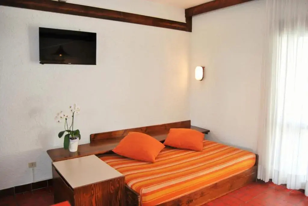 Le Rondini 1st floor with terrace