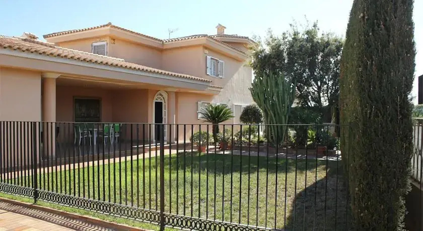 Villa Lorena