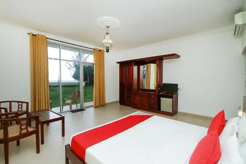 OYO 264 The Ocean Resort
