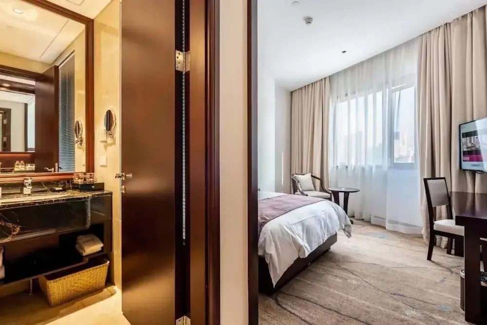 Hangzhou Huading International Hotel
