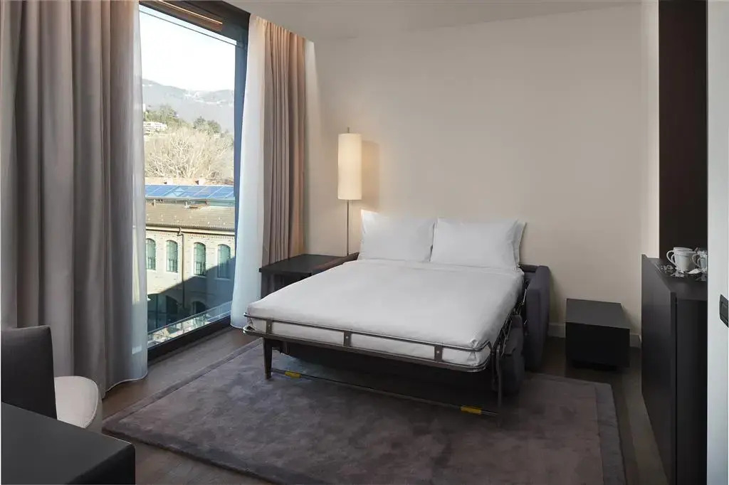 Hilton Lake Como