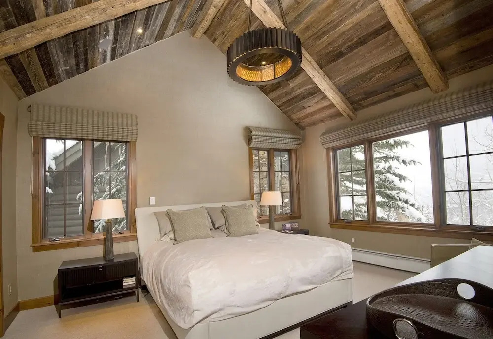 5 Bedroom Private Home With The Easiest Mountain Access Home by Redawning