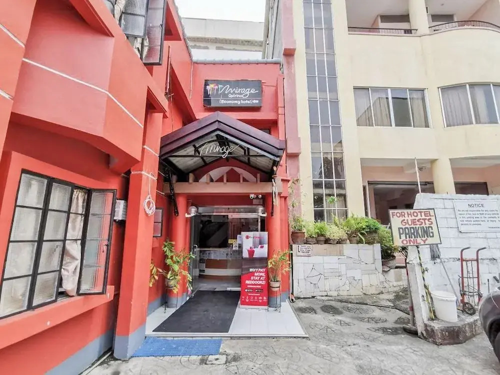 Reddoorz Near Davao Doctors Hospital