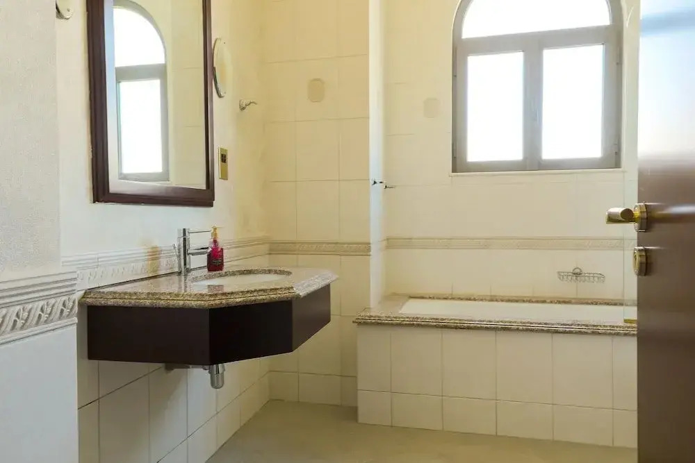 Frond D, Beachfront Villa, Palm Jumeirah - Mint Stay Homes
