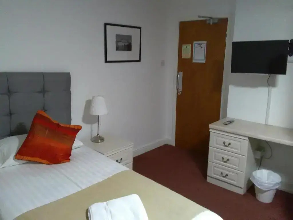 The Clifton Hotel Newcastle