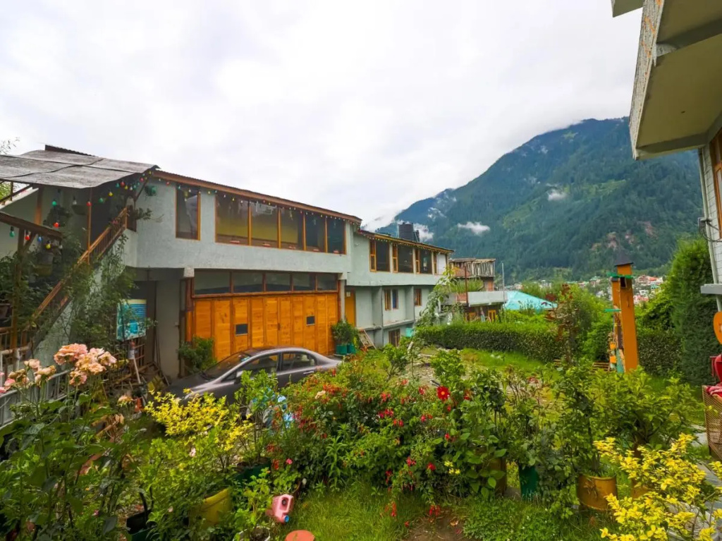 The Byke Neelkanth Manali