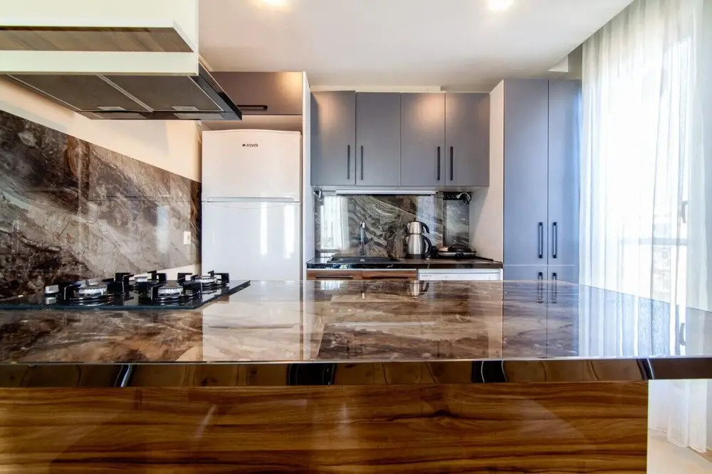 Central Flat in Atasehir With Terrace and Balcony