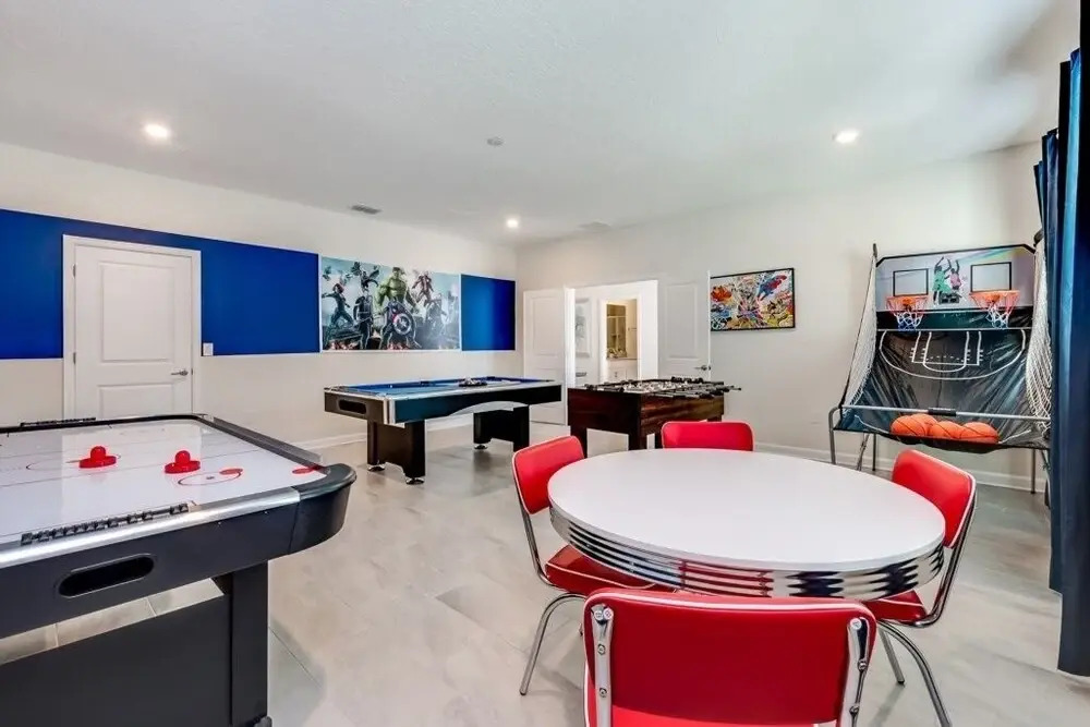 8 Bedroom Villa With Games Room 8 Home by Redawning