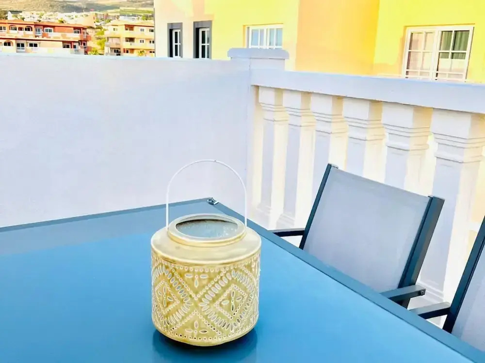 Spacious 2 BR Golden Apartment