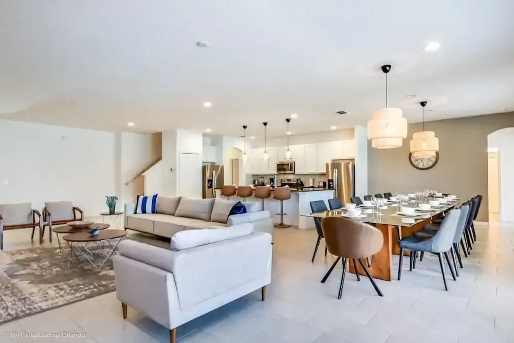 7013ows 14 Bed 14 Bedroom Home