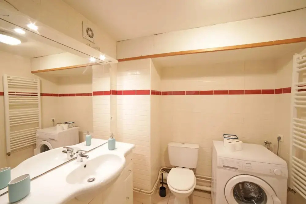 Nice Studio of 37m ² Center