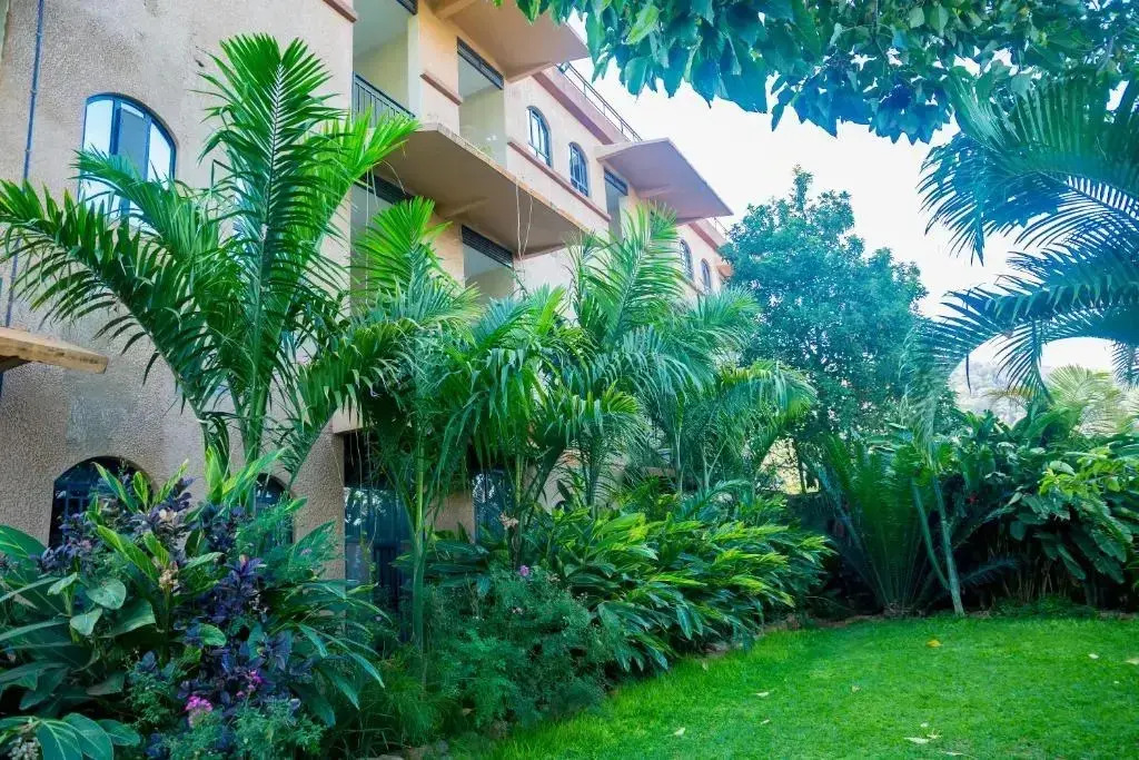Baobab Hotel LTD