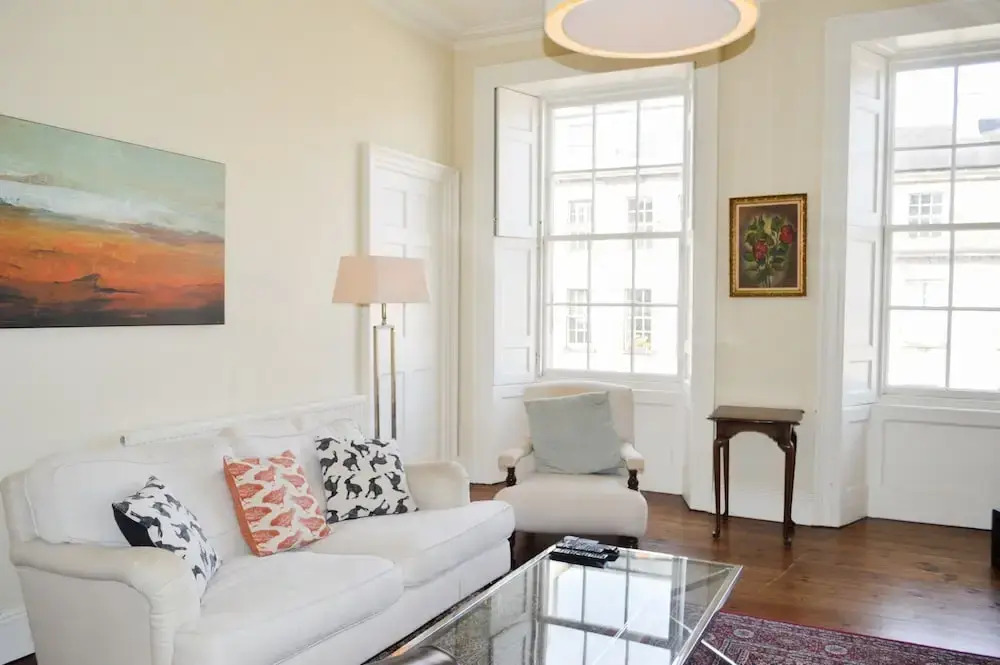 2 Bedroom Apartment in Edinburgh New Town