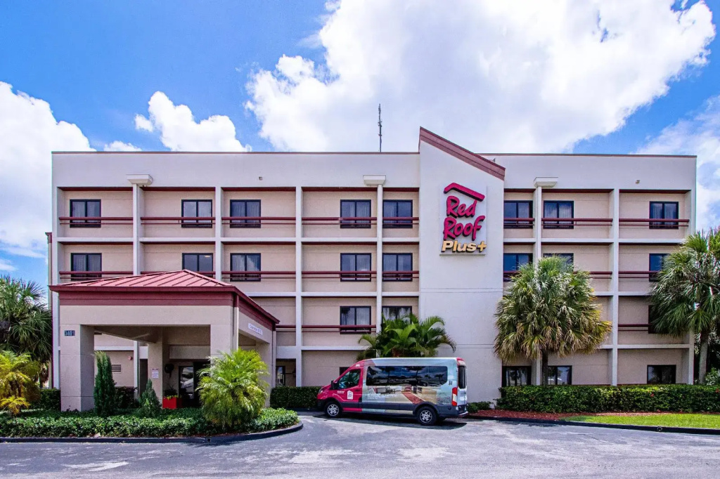 Red Roof Inn PLUS Miami Airport