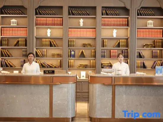 Vienna International Hotel (Wuyue Square Branch, Yan'an New Area)