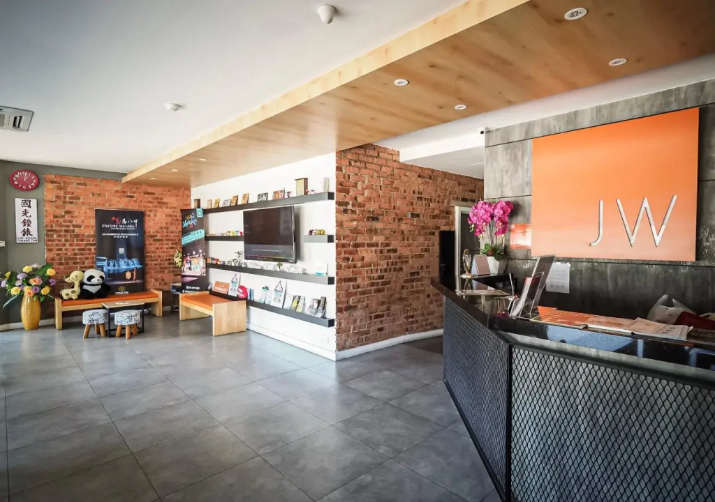 JW Boutique Hotel