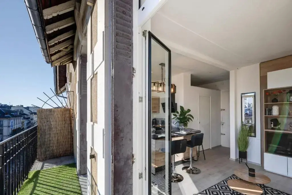 Le Balcon Annécien 4 - rooftop view for 2-4 people with