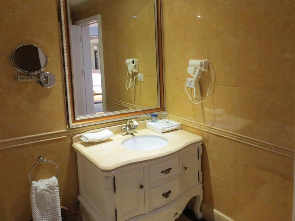 Guangxin International Hotel