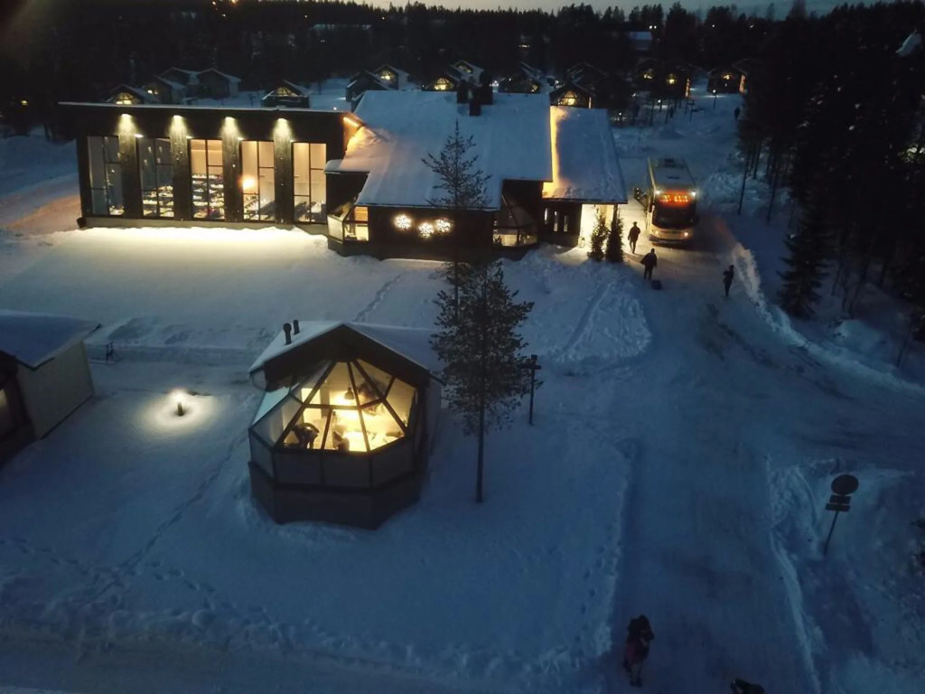Santa's Igloos Arctic Circle