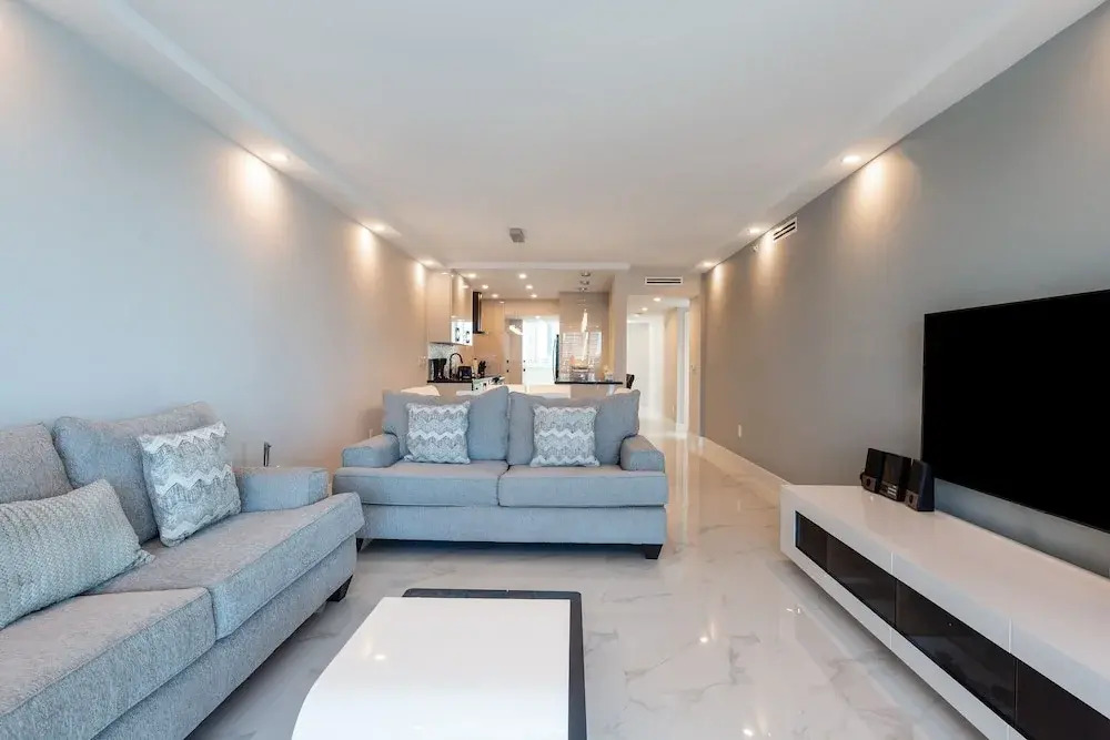 Le Marina Bay 701 by Go Florida Condo, Sunny Isles